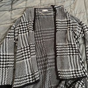 Ladies oversized cardigan